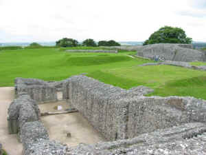 OldSarum2.jpg (33040 bytes)